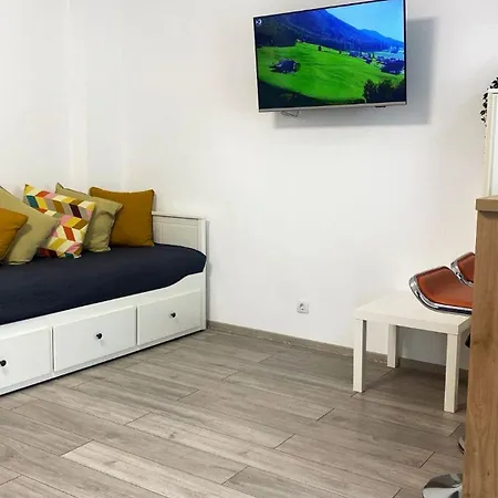 Lägenhet Rezerva Un Val- Zona Lidl Mamaia Nord-complex Almar