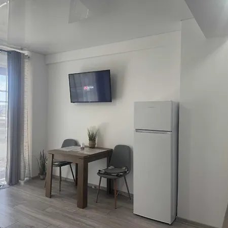 Lägenhet Rezerva Un Val- Zona Lidl Mamaia Nord-complex Almar