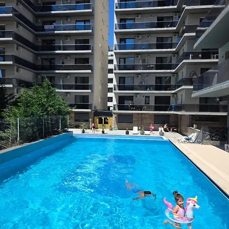 Rezerva Un Val- Zona Lidl Mamaia Nord-complex Almar Lägenhet *