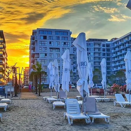 Rezerva Un Val- Zona Lidl Mamaia Nord-complex Almar Lägenhet *