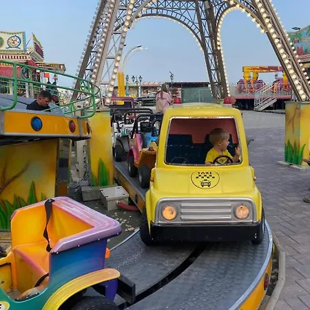 Rezerva Un Val- Zona Lidl Mamaia Nord-complex Almar Lägenhet Năvodari
