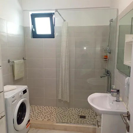 Rezerva Un Val- Zona Lidl Mamaia Nord-complex Almar * Năvodari